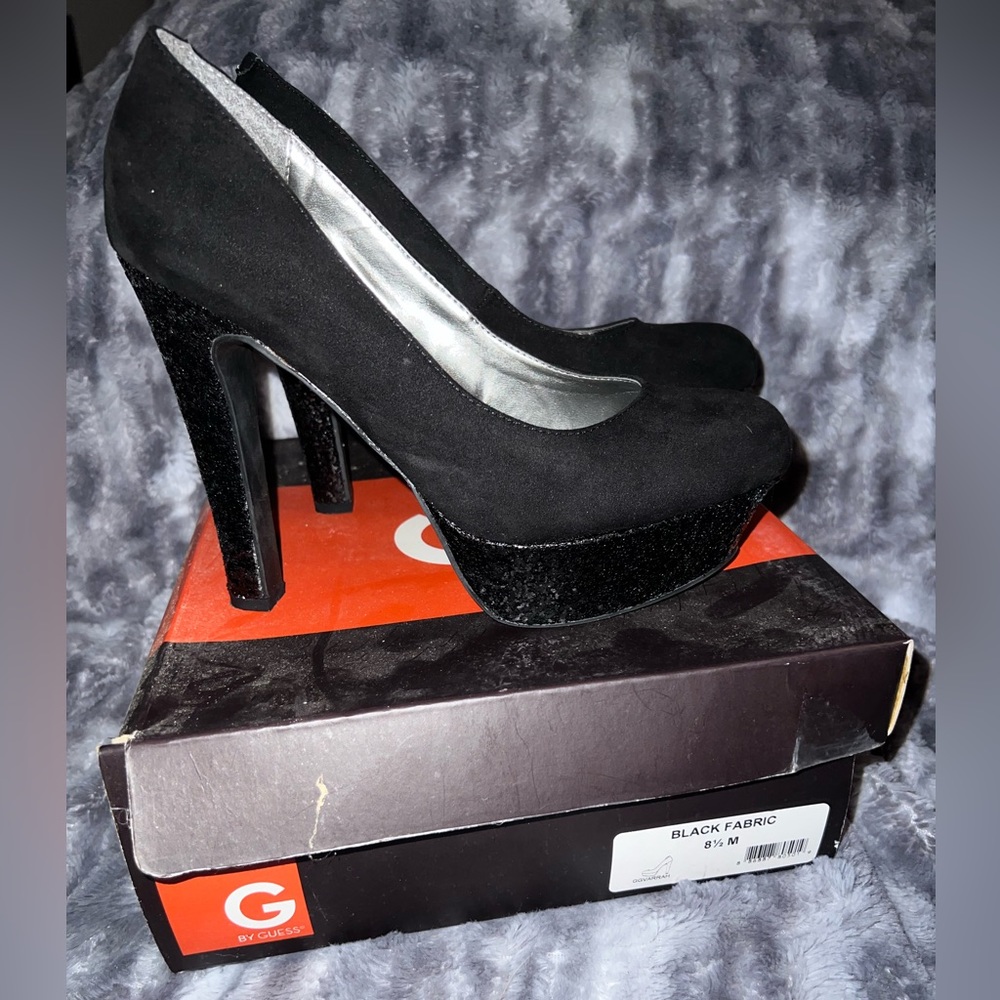 Suede G by Guess